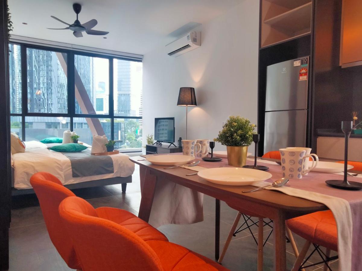 Scarletz Suites Klcc I Homebrickz كوالالمبور المظهر الخارجي الصورة