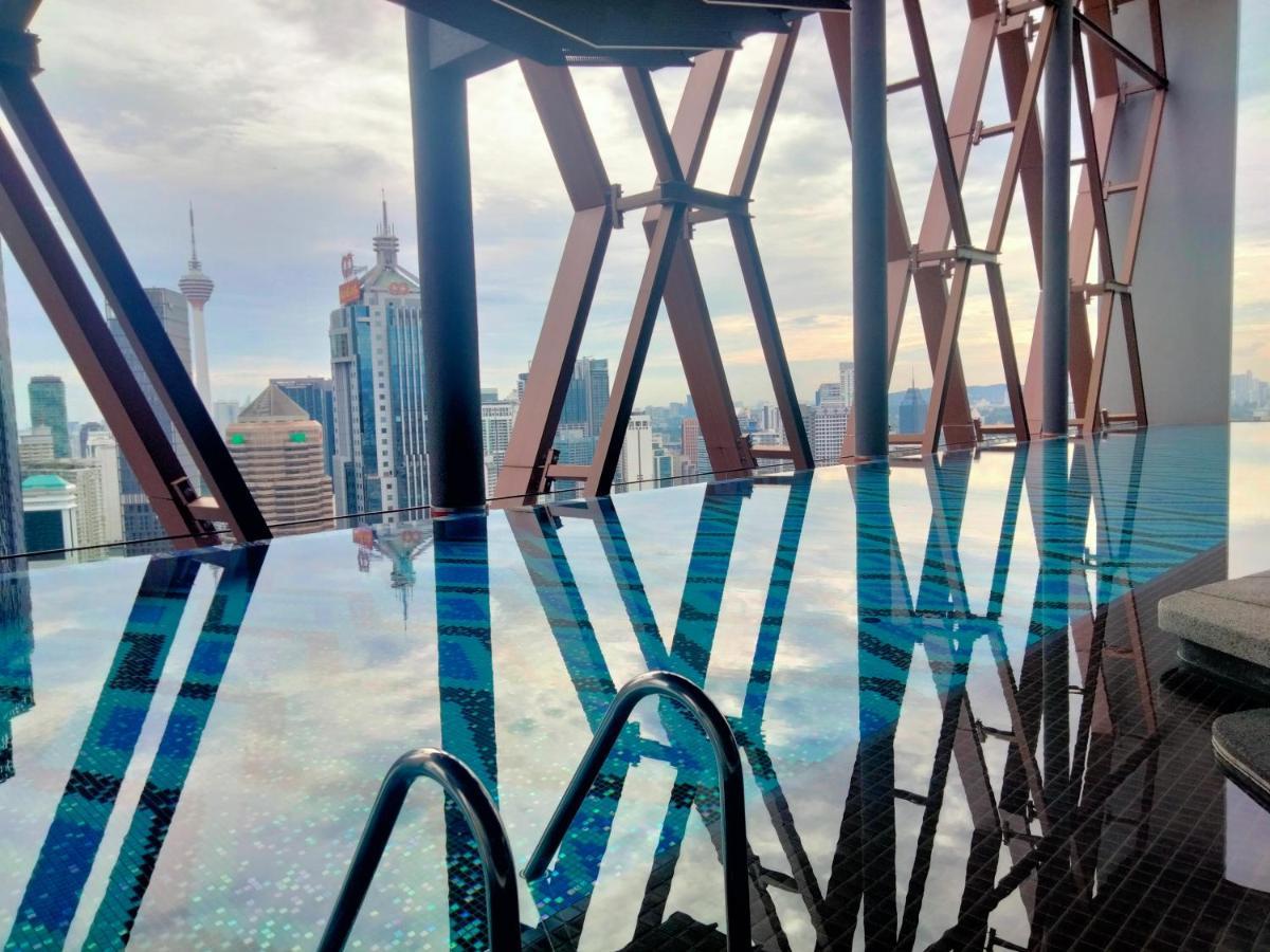 Scarletz Suites Klcc I Homebrickz كوالالمبور المظهر الخارجي الصورة