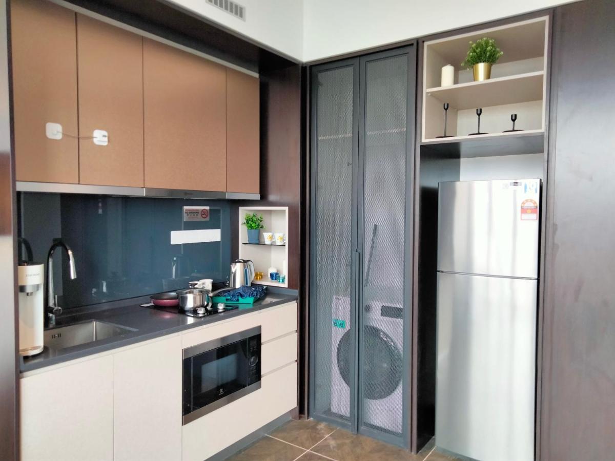 Scarletz Suites Klcc I Homebrickz كوالالمبور المظهر الخارجي الصورة