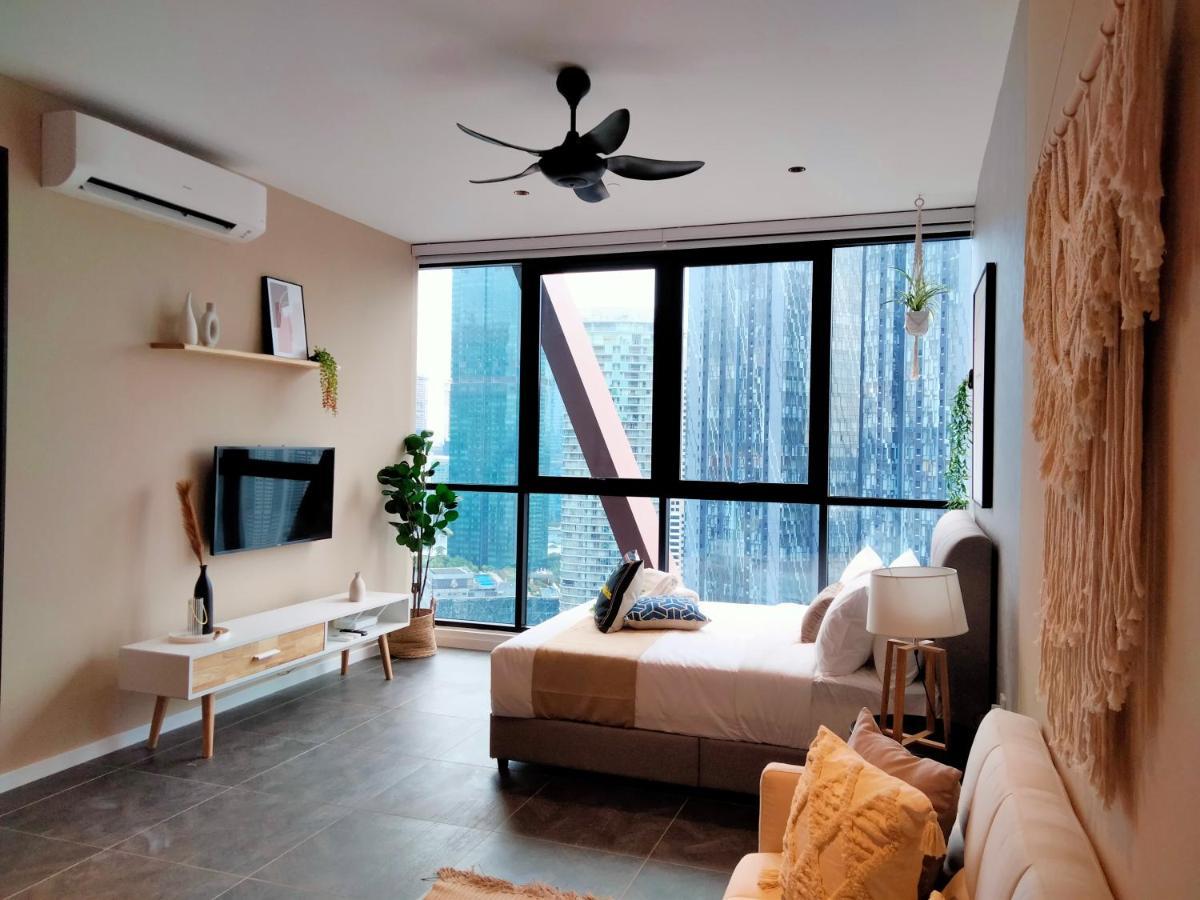 Scarletz Suites Klcc I Homebrickz كوالالمبور المظهر الخارجي الصورة