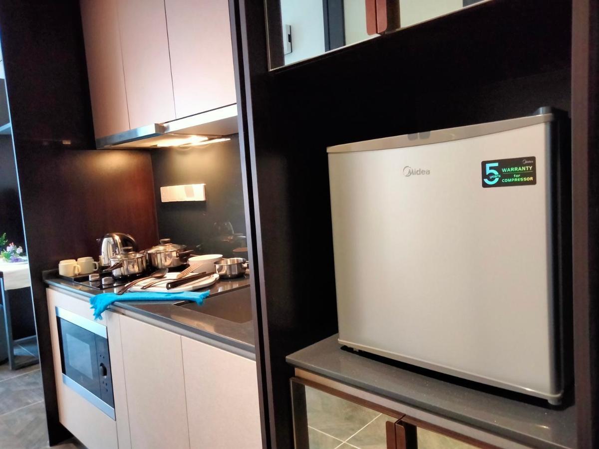 Scarletz Suites Klcc I Homebrickz كوالالمبور المظهر الخارجي الصورة