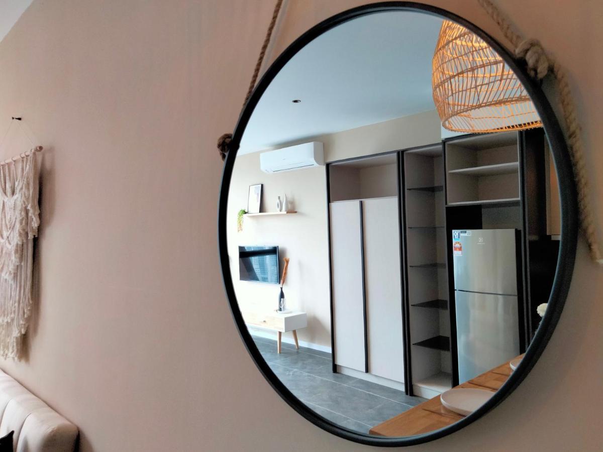 Scarletz Suites Klcc I Homebrickz كوالالمبور المظهر الخارجي الصورة